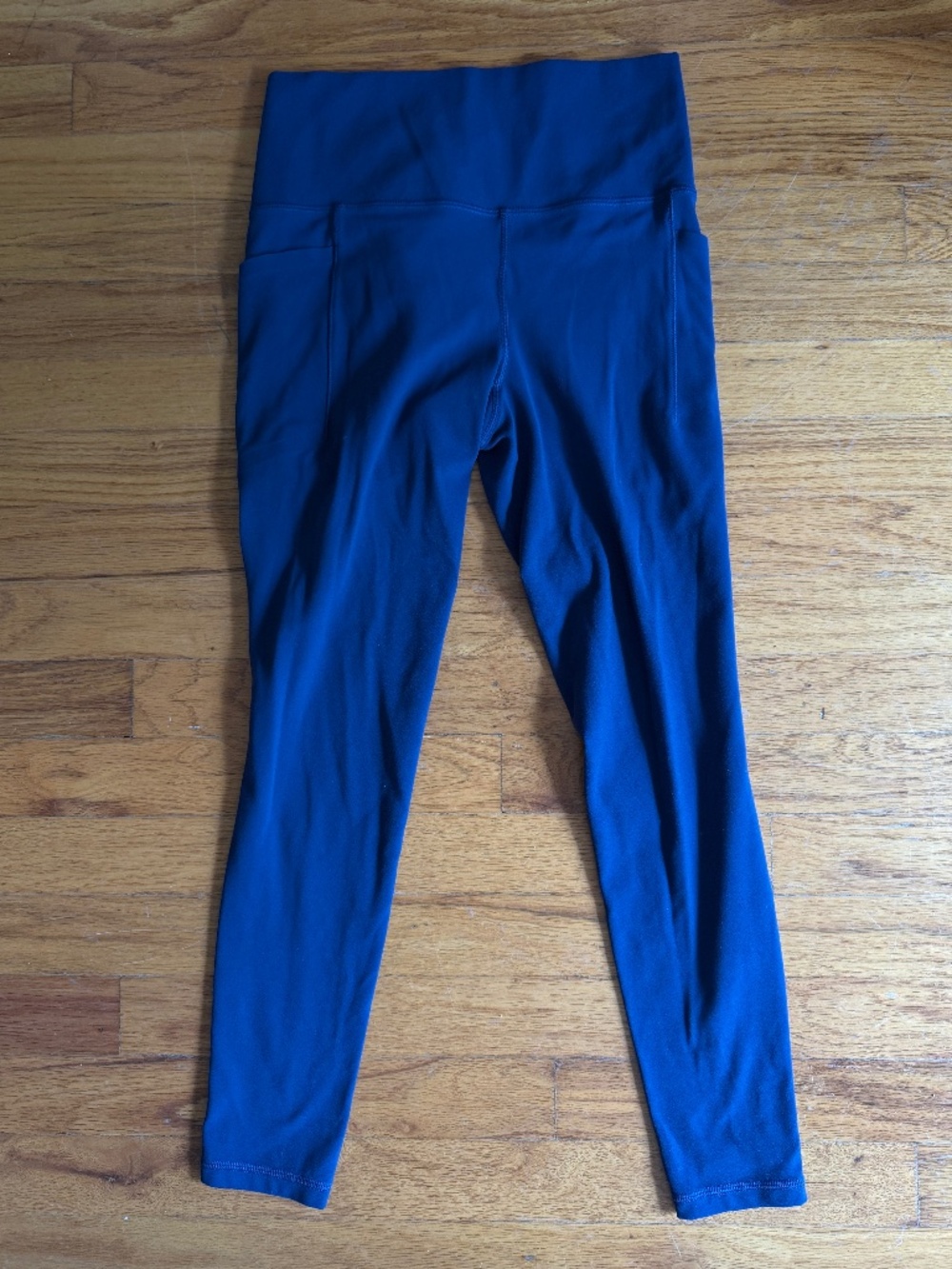Athleta Salutation Stash Pocket II Tight Leggings